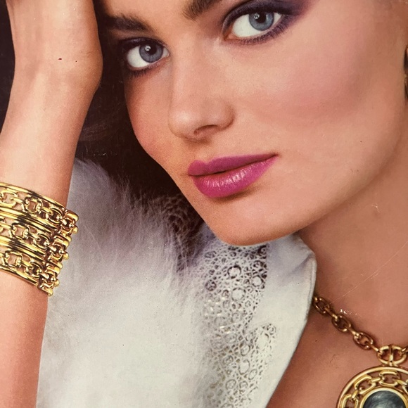 Vintage Bazaar Cybill Shepherd September 1986 - Picture 2 of 6